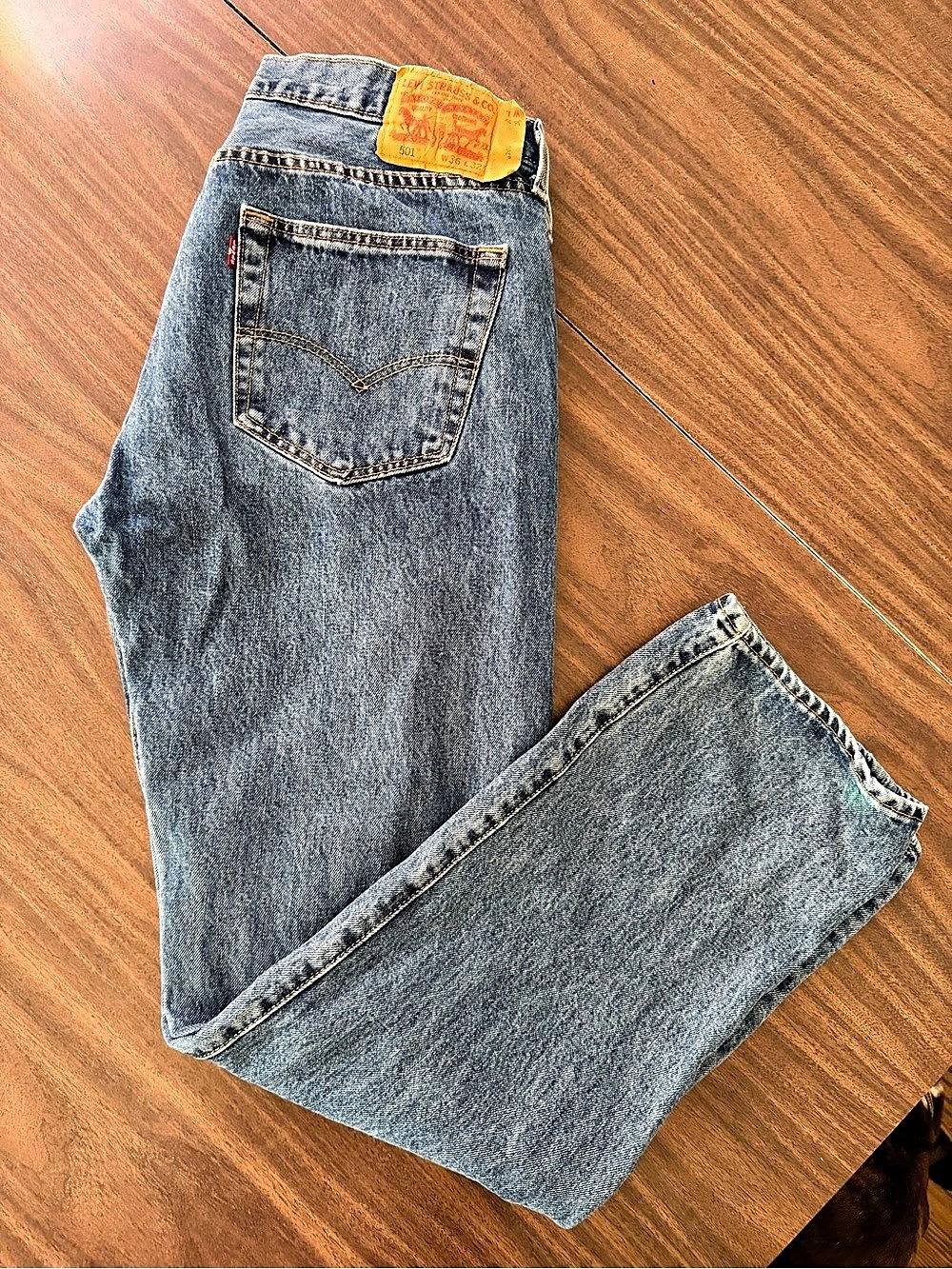 Levi's 501 Straight Leg Jeans